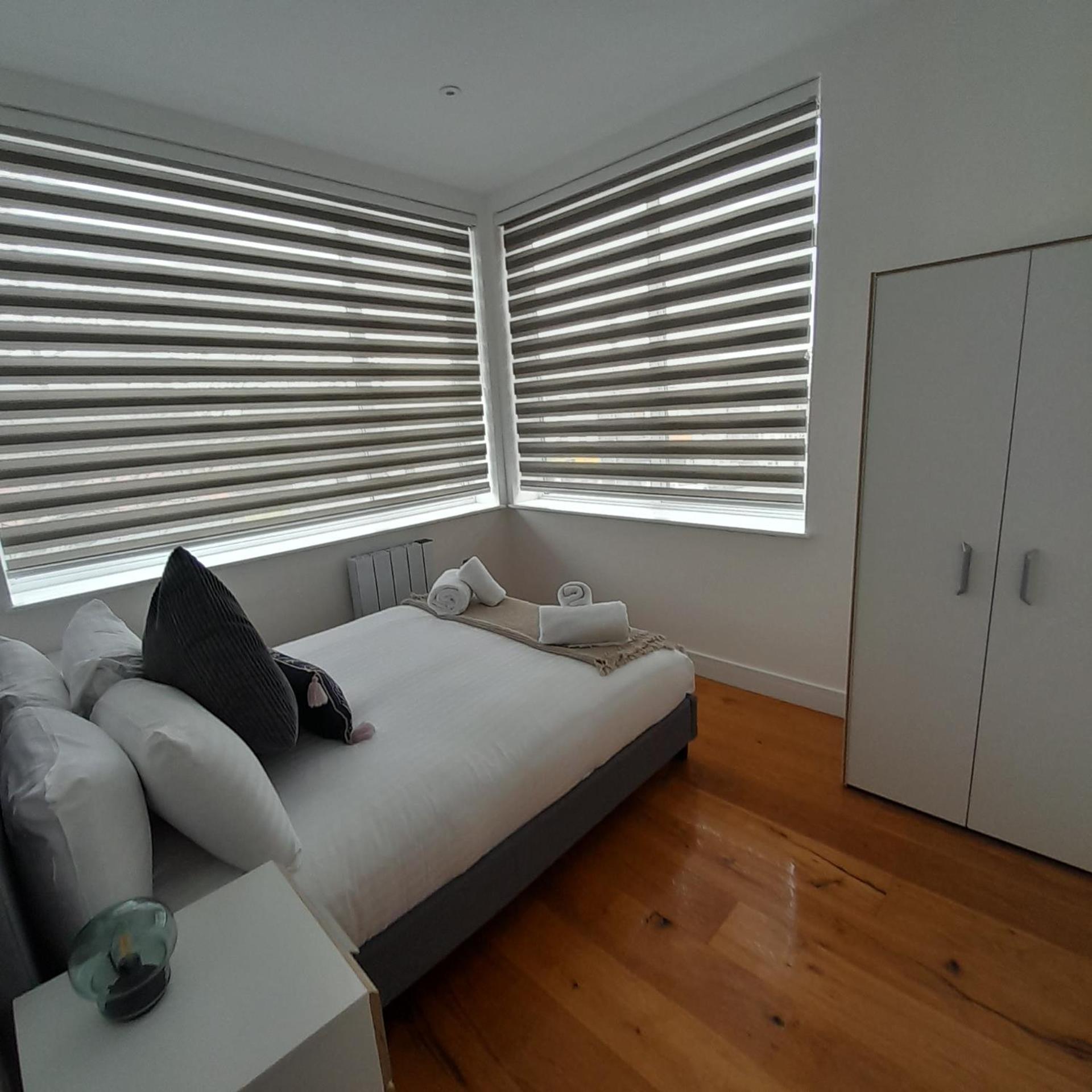 הוילה Deluxe Chic 1 2 Bed Apts Near Heathrow Legoland Windsor סלאו מראה חיצוני תמונה